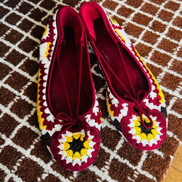 ZARA yellow & red crochet ballet flats - Picture 2 of 6